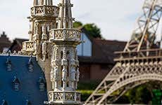 Brussels Travel Guide