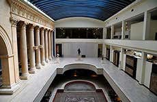 Brussels Travel Guide