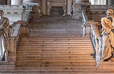 Brussels Travel Guide